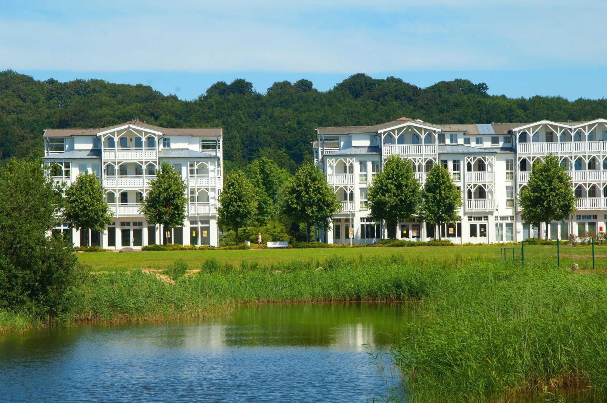 Haus Baltic 12 Mit Balkon - Zentrale Lage Im Ostseebad Sellin Exterior photo