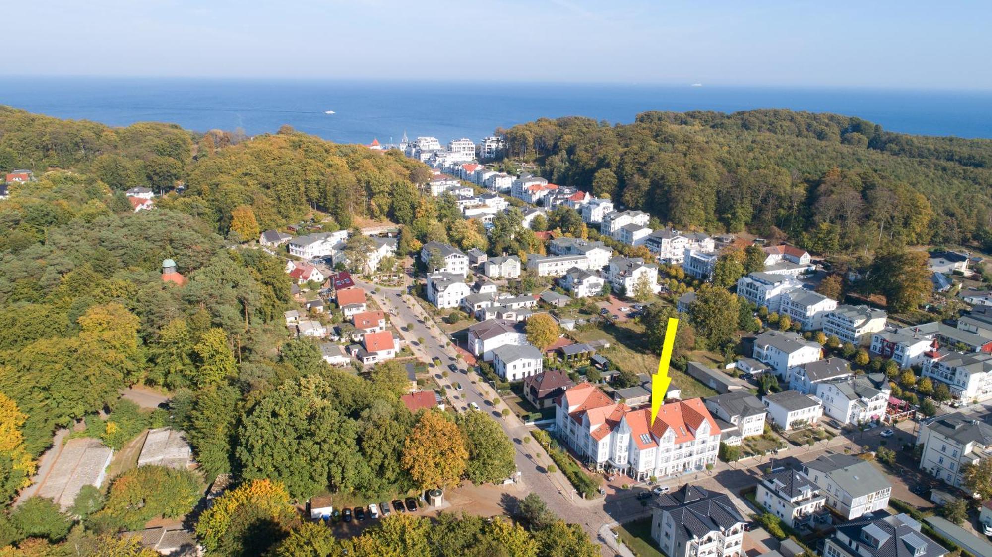 Haus Baltic 12 Mit Balkon - Zentrale Lage Im Ostseebad Sellin Exterior photo